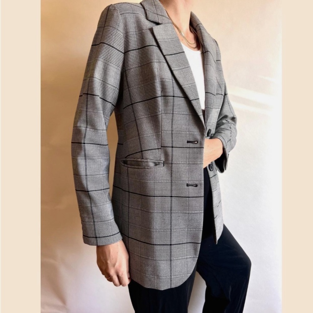 Vince Camuto Oversized Plaid Blazer